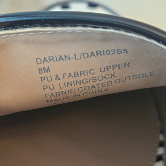 NWOT Betsy Johnson Darian-L Loafers - Picture 5 of 5